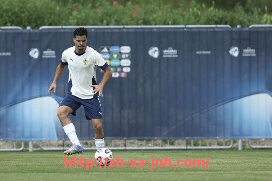 金年会-专为英超联赛设计的足球鞋及其技术特点